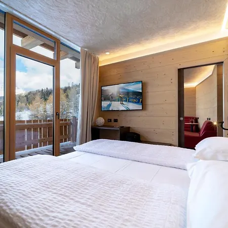 Alpen Bivio Отель 4*