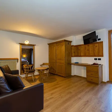 Hotel Alpen Bivio Livigno